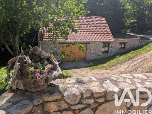 Villa à Saint-Laurent-de-Cerdans, Pyrénées-Orientales