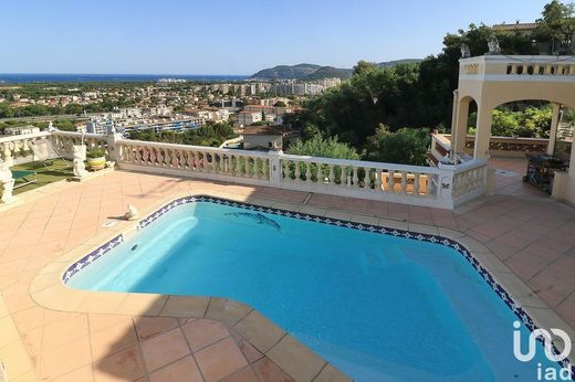 Willa w Mandelieu-la-Napoule, Alpes-Maritimes