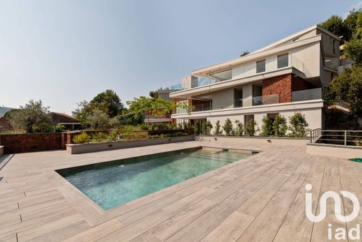 Apartment / Etagenwohnung in Les Adrets-de-l'Estérel, Var