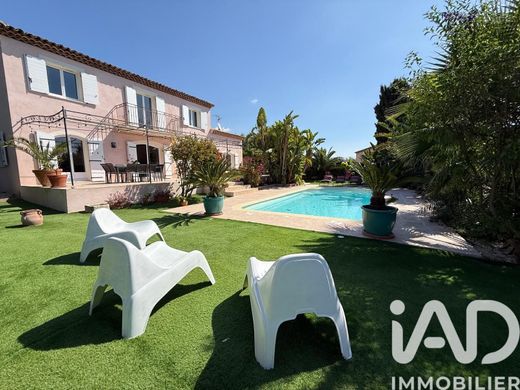 Villa a Cagnes-sur-Mer, Alpi Marittime