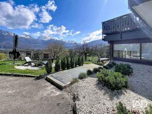 Villa en Sevrier, Alta Saboya