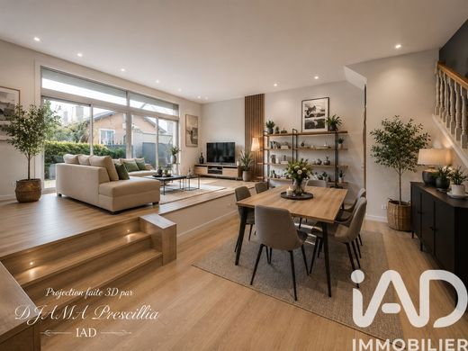 Villa in Bagneux, Hauts-de-Seine