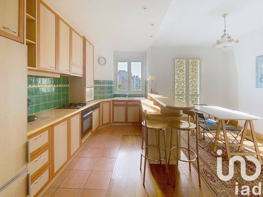 Appartamento a Asnières-sur-Seine, Hauts-de-Seine