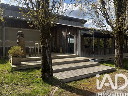Villa a Les Bréviaires, Yvelines