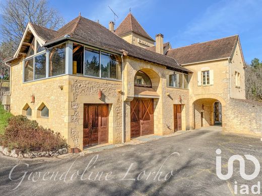 Villa in Puy-l'Évêque, Lot