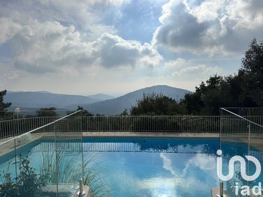 Βίλα σε La Garde-Freinet, Var