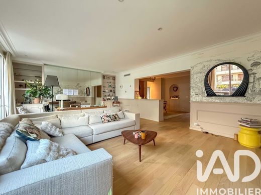 Piso / Apartamento en La Muette, Auteuil, Porte Dauphine, Paris