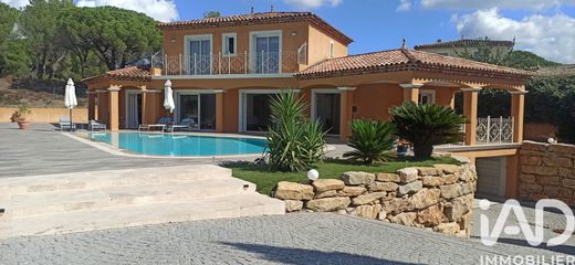 Villa in Puget-sur-Argens, Var
