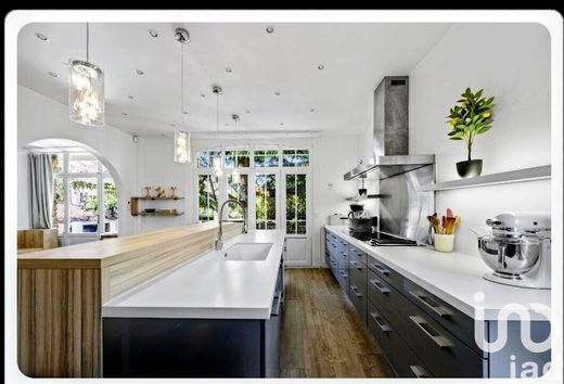 Вилла, Le Raincy, Seine-Saint-Denis