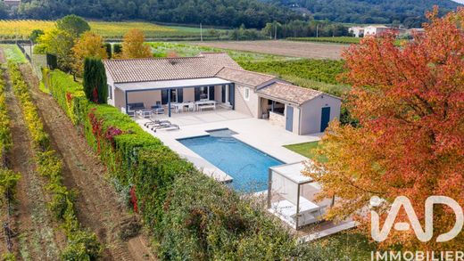 Villa in Auriol, Bouches-du-Rhône