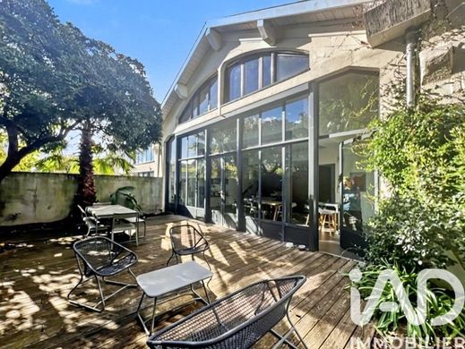 Βίλα σε Μπορντό, Gironde