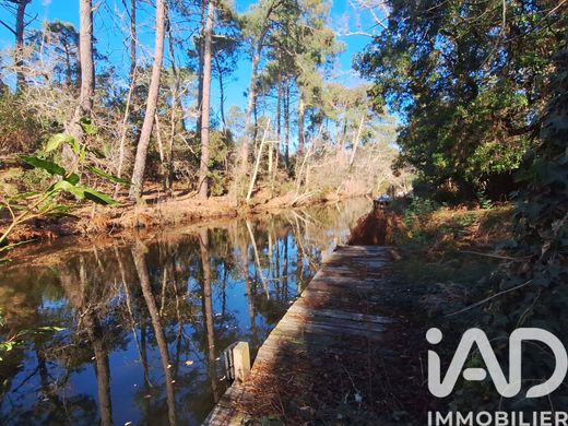 Villa in La Teste-de-Buch, Gironde