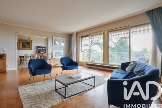 Apartament w Saint-Cloud, Hauts-de-Seine