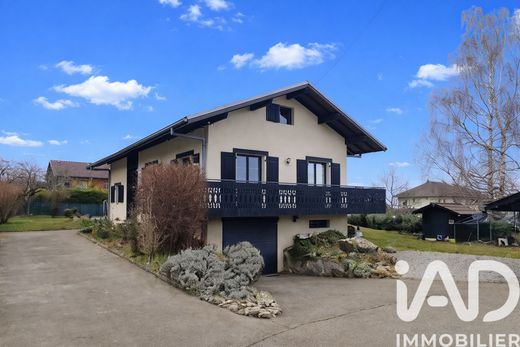 Villa in Maxilly-sur-Léman, Haute-Savoie