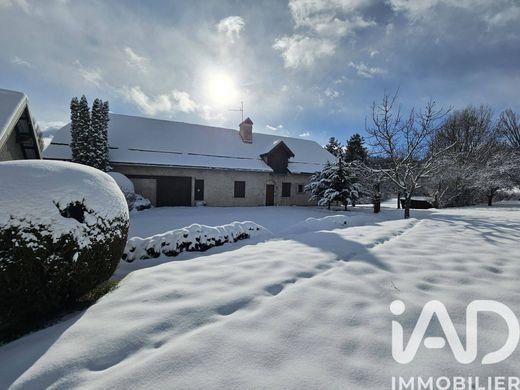 Willa w Savines-le-Lac, Hautes-Alpes