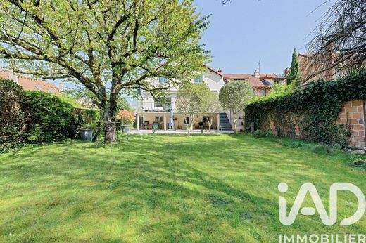 Villa à Vaires-sur-Marne, Seine-et-Marne