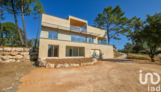 Saint-Quentin-la-Poterie, Gardのヴィラ