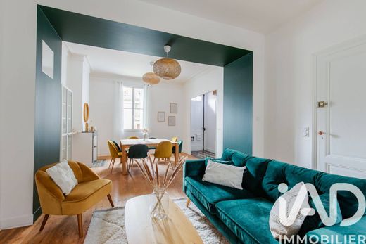 Villa in Bordeaux, Gironde