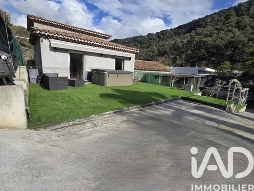 Villa in Contes, Alpes-Maritimes