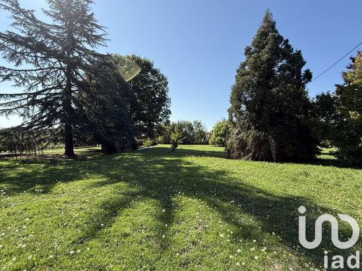 Villa Montcaret, Dordogne