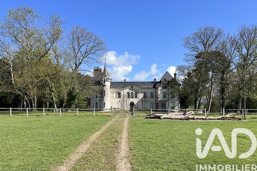 Castle in Beuzeville, Eure