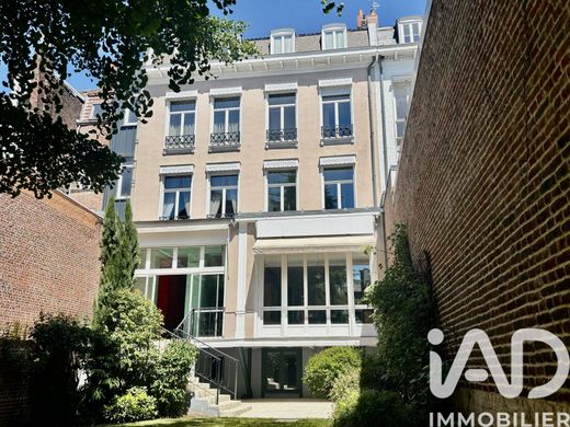Villa in Lille, North