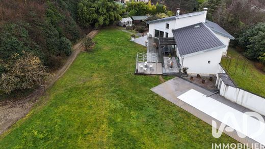 Villa in Besançon, Doubs