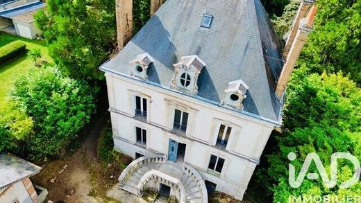 Villa à Saint-Jean-de-Braye, Loiret