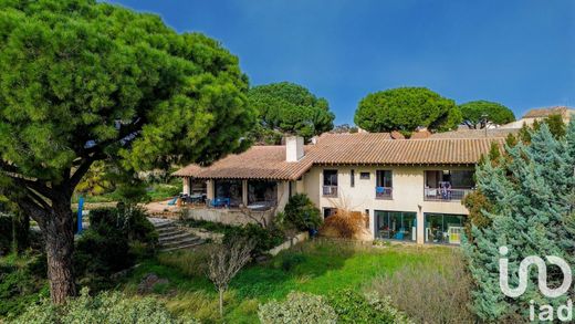 Villa Thézan-lès-Béziers, Hérault