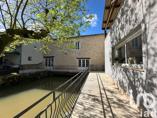 Villa Monflanquin, Lot-et-Garonne