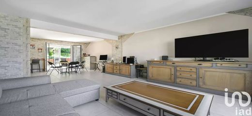 빌라 / Rueil-Malmaison, Hauts-de-Seine