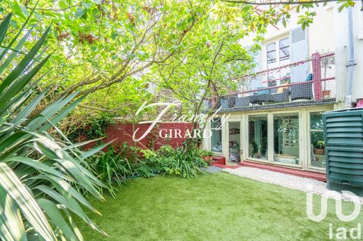 빌라 / Vanves, Hauts-de-Seine