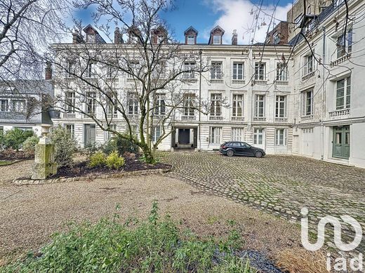 Apartment / Etagenwohnung in Rouen, Seine-Maritime