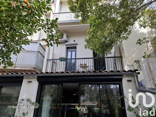 Apartment / Etagenwohnung in Marseille, Bouches-du-Rhône