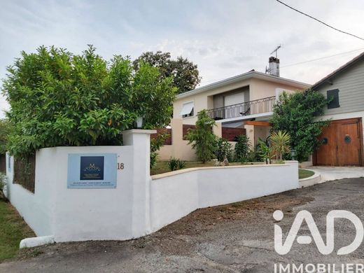 Villa in Dax, Landes