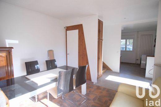 Villa Créteil, Val-de-Marne