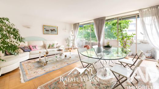Apartament w La Muette, Auteuil, Porte Dauphine, Paris