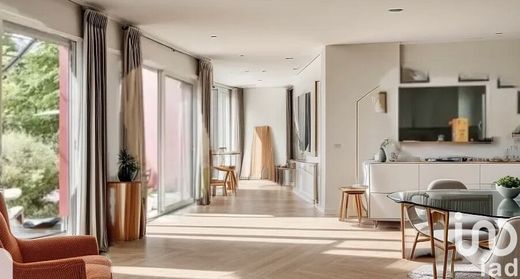 ﻓﻴﻼ ﻓﻲ Saint-Cloud, Hauts-de-Seine