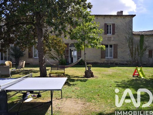 Villa en Pineuilh, Gironda