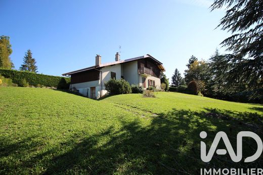 Villa in Vétraz-Monthoux, Haute-Savoie