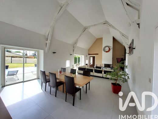 Villa in Écouflant, Maine-et-Loire
