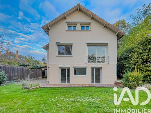 ﻓﻴﻼ ﻓﻲ Les Loges-en-Josas, Yvelines