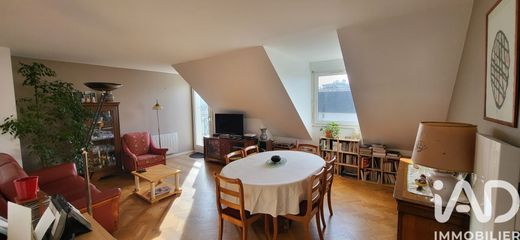 ‏דירה ב  Rueil-Malmaison, Hauts-de-Seine