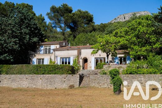 Willa w Fontaine-de-Vaucluse, Vaucluse