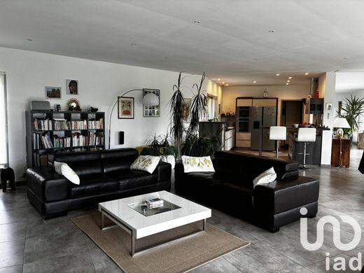 Βίλα σε Vernègues, Bouches-du-Rhône