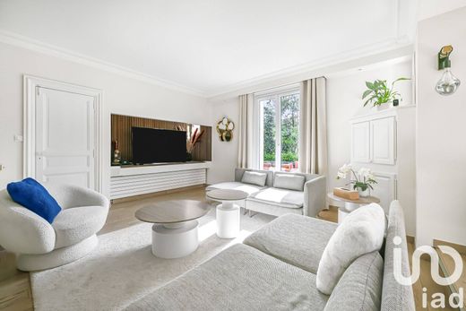 Вилла, Bougival, Yvelines