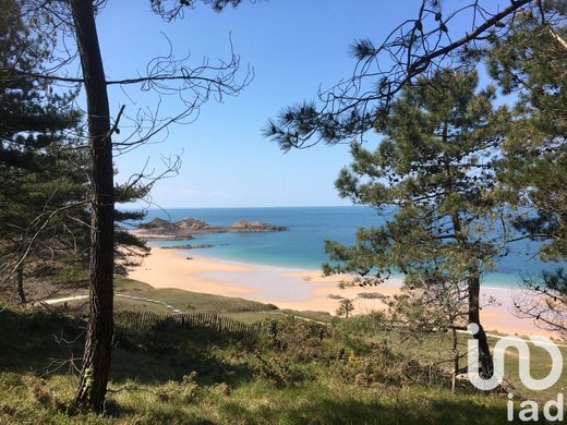 Erquy, Côtes-d'Armorのヴィラ