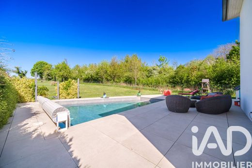 Villa in Brunstatt, Haut-Rhin