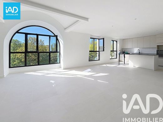 Piso / Apartamento en Garches, Altos de Sena