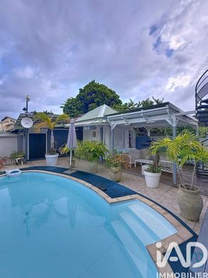 Villa in Petit-Bourg, Guadeloupe